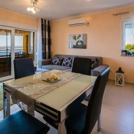 Apartament Apartment Crikvenica